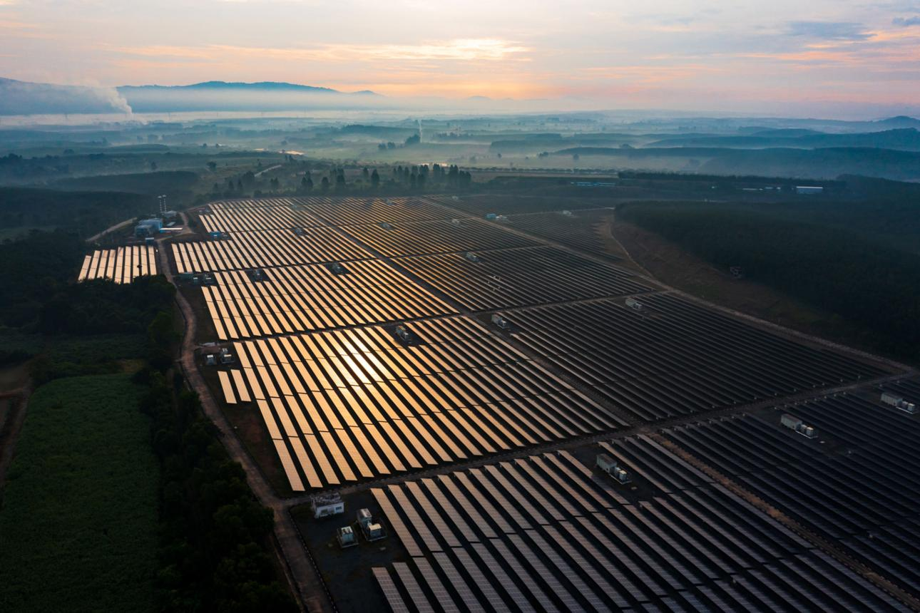 Utility-Scale Solar Farm in California, USA